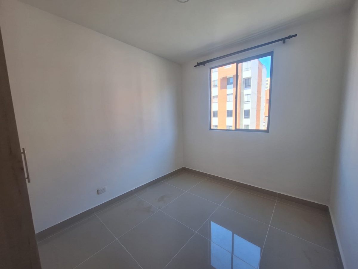 Cra. 109, Cali, Valle del Cauca, Colombia 5